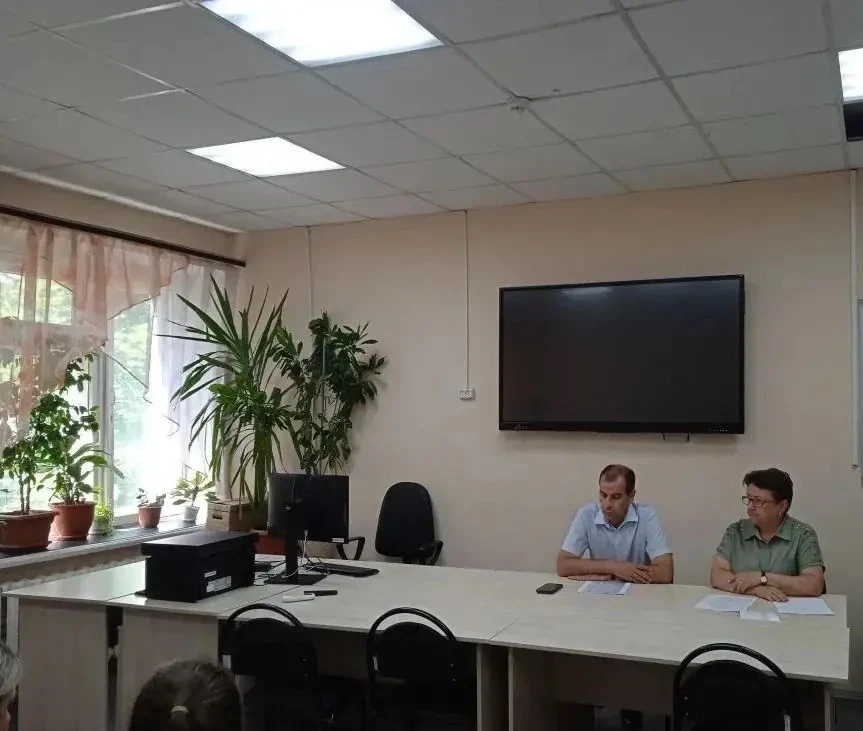 Сегодня обсудили с коллективом женской консультации № 3 планы по улучшению нашей работы.

✅Что в при