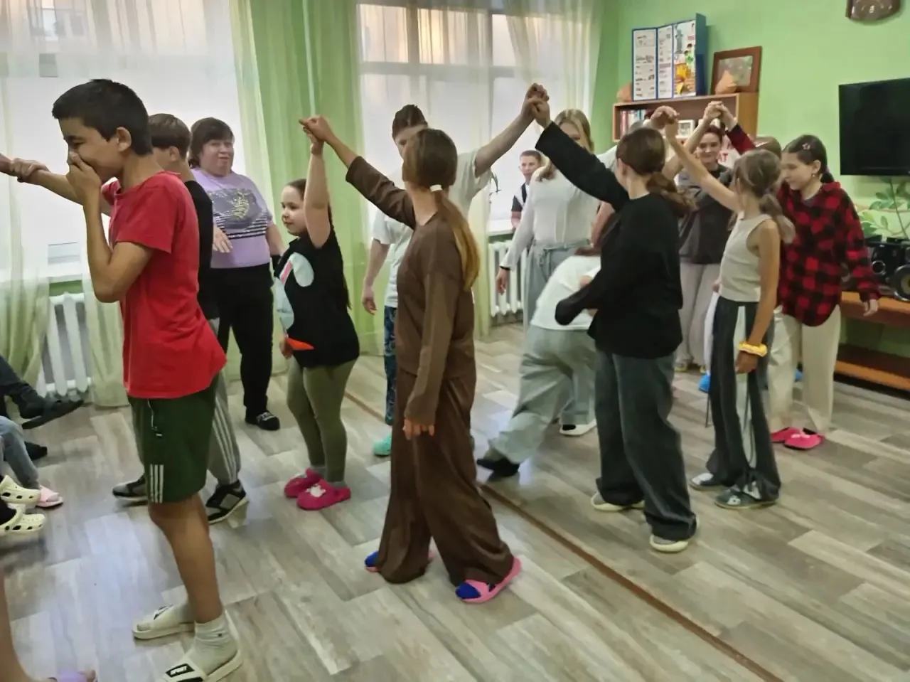 Новая смена!

Двери нашего гостеприимного Центра вновь распахнуты.
В стационарном отделении началась