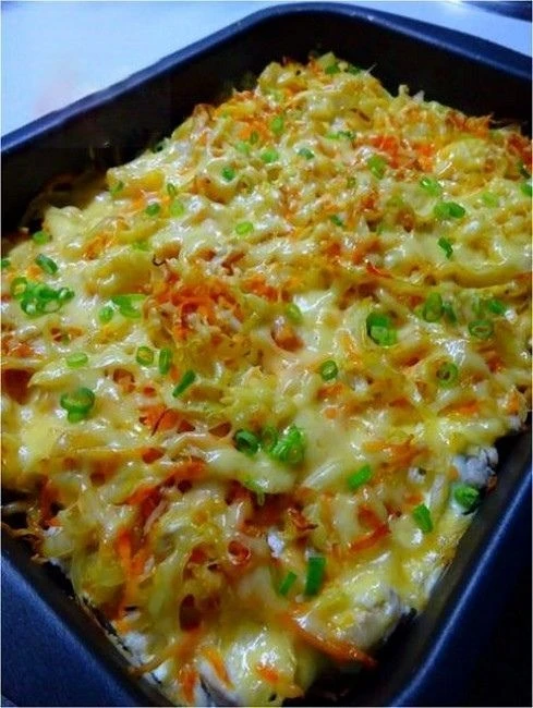 Капустная запеканка просто и быстро и очень вкусно! Всё как мы любим 🤗🔥

НЕОБХОДИМО ПОДГОТОВИТЬ:
К