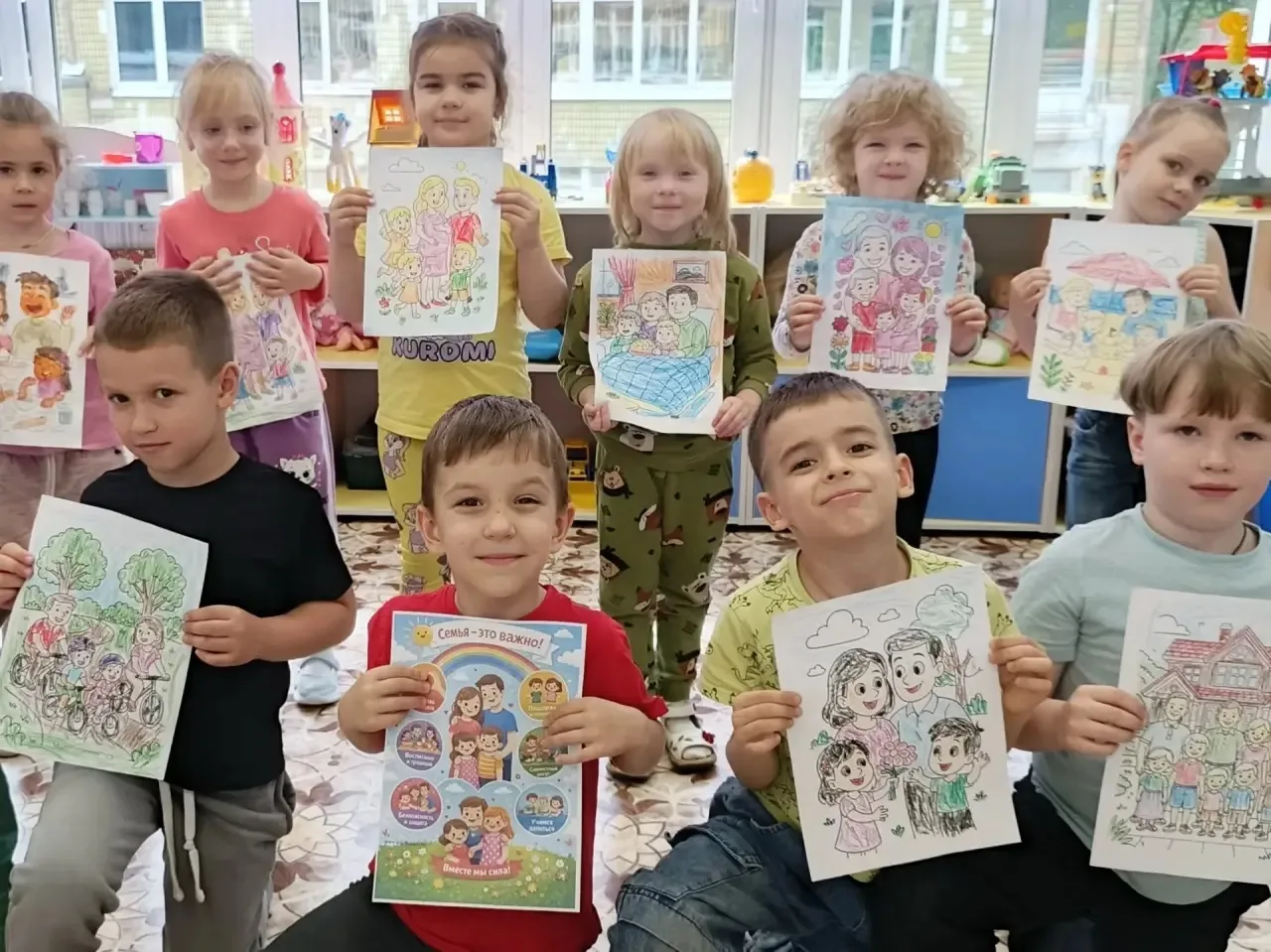 Семья - наша главная крепость! 🏰❤️

Сегодня в наших дошкольных отделениях отметили День семьи, любв
