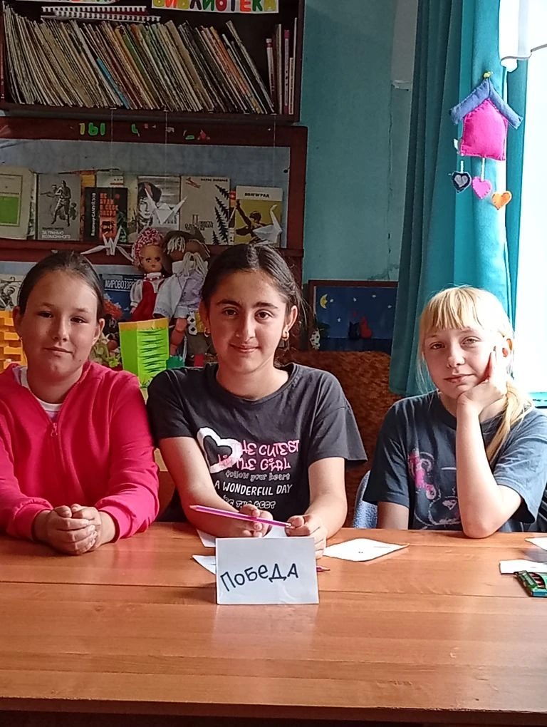 Седьмой день лагеря "Дружба" под девизом "Семейный очаг"
Беседа о семье, взаимоотношениях, уважении 