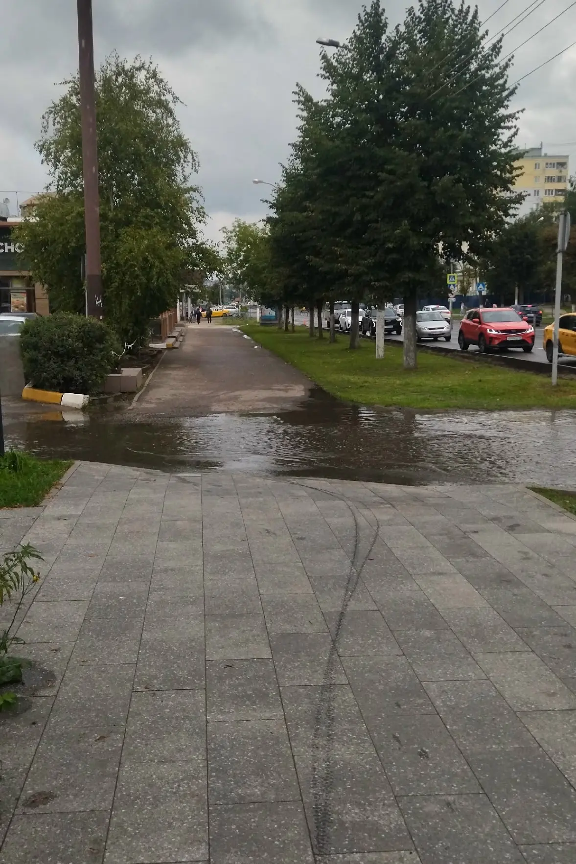 Когда в городе всегда передают и не делают. Туристы в восторге. 56.348370, 37.519212

НЕ ЗАБУДЬ ПОДП
