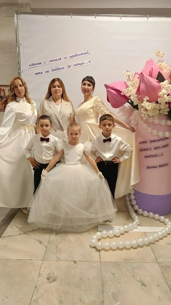 Сегодня в Культурно - досуговом комплексе им. В.И.Ленина состоялось районное мероприятие "Бал дошкол