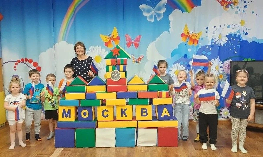 С днём рождения, Россия!
 
В преддверии одного из главных государственных праздников нашей страны — 