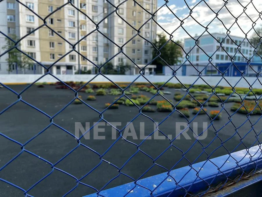 Жители 14-го микрорайона Зеленограда жалуются, что работники местного «Жилищника» закрыли на замок с