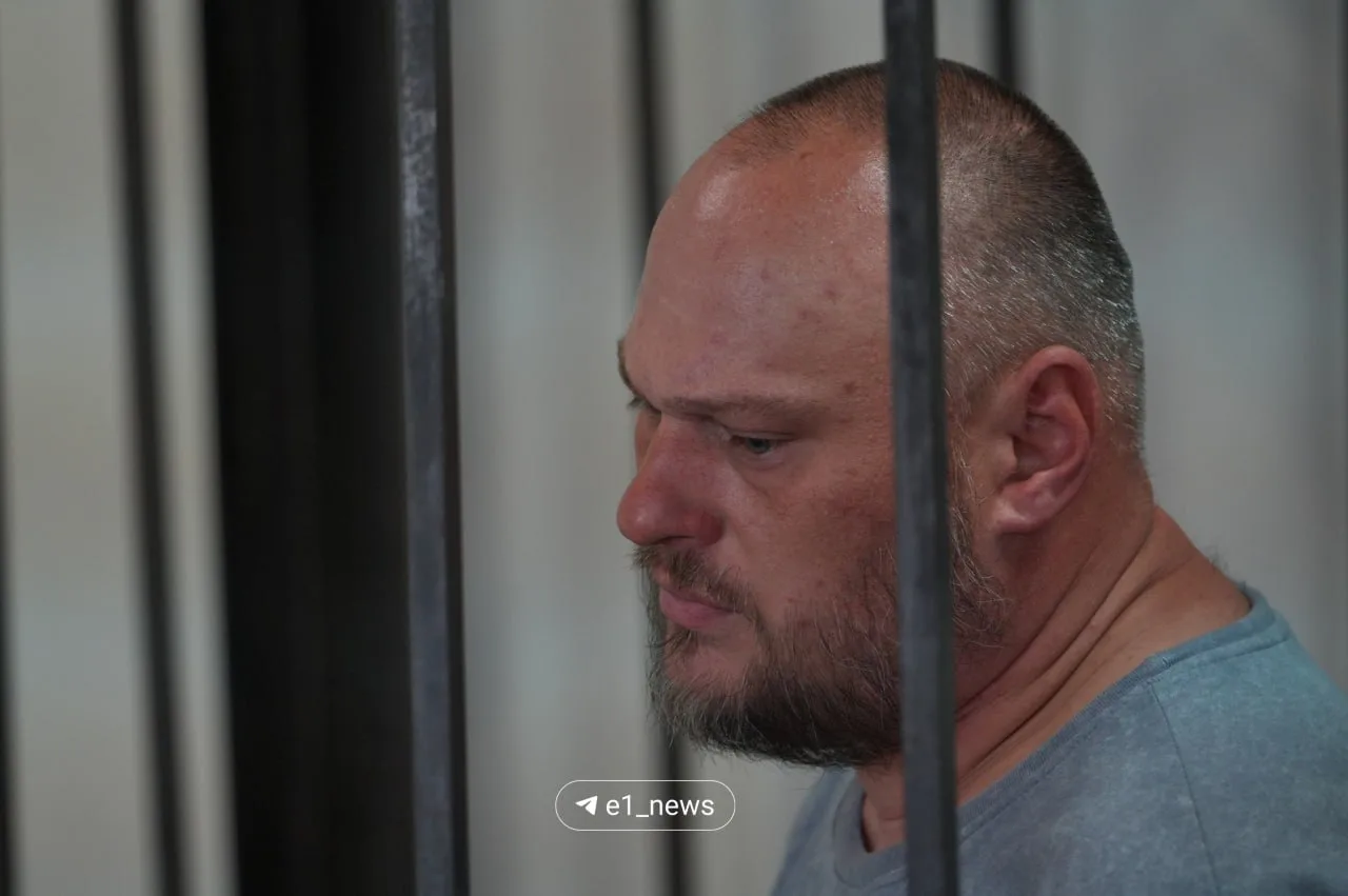Александра Реверука, которого задержали после смерти ученого Никиты Зезина, отправили в СИЗО до 26 с