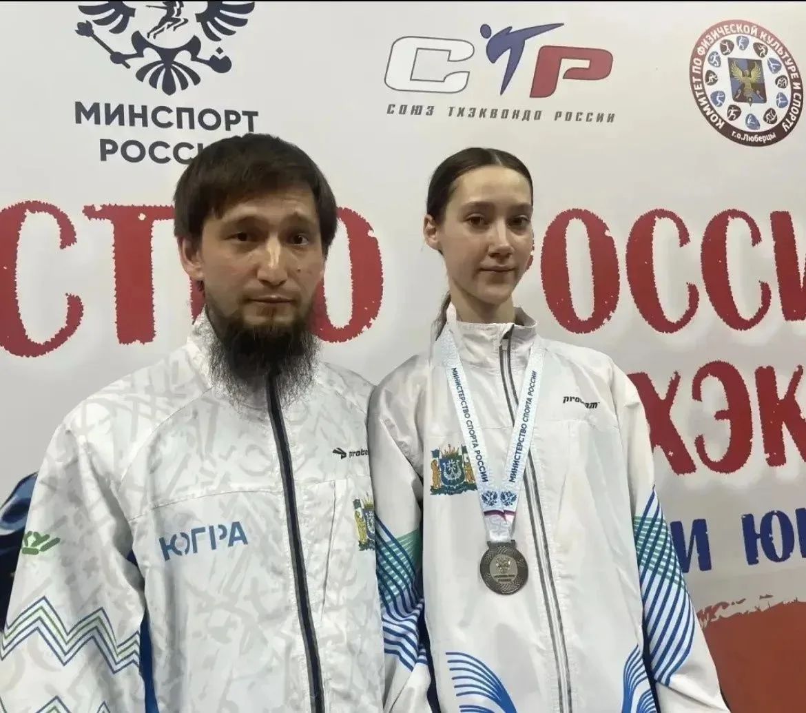 Анна Логинова – серебряный призер Первенства России по Тхэквондо ВТФ!

С 20 по 25 мая в Люберцах кип