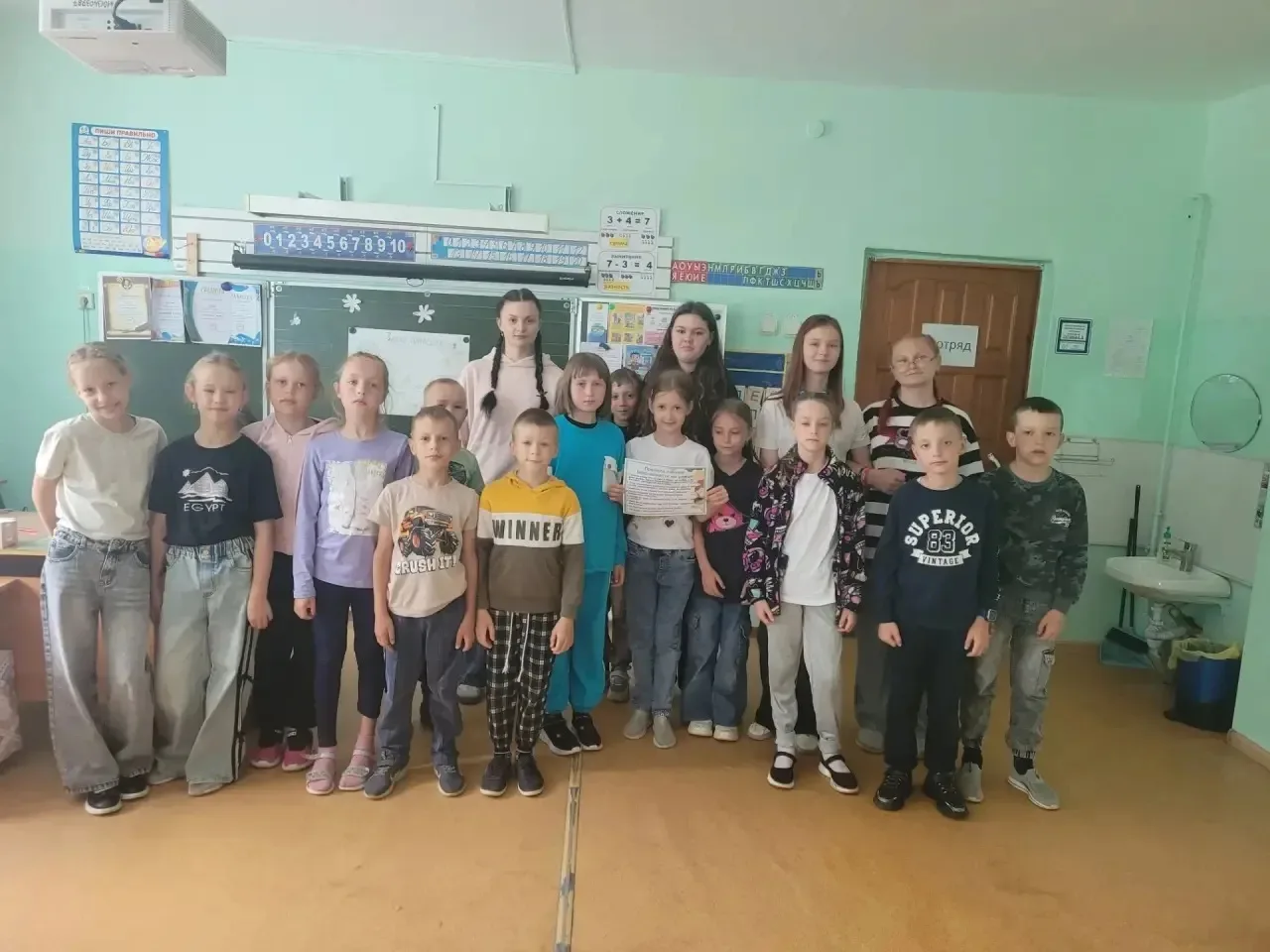 📅☔ Несмотря на ветреную погоду сегодня, 16 июня, в ОЛДП "Солнышко" МБОУ "Красногорбатская СОШ" день