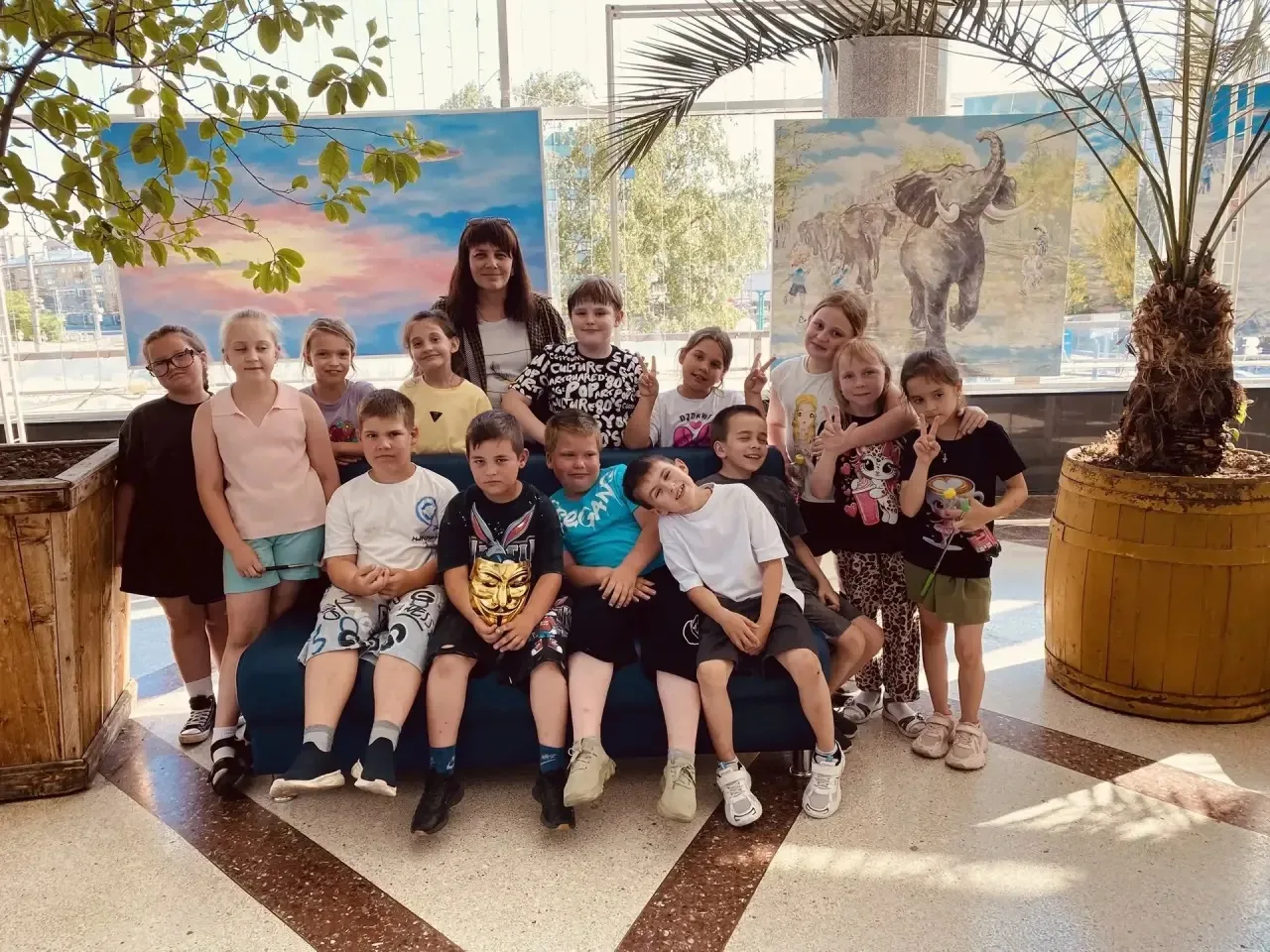 🎉 Ура, каникулы!
Учебный год для учеников 
1 «А» класса был полон новых открытий и первых достижени