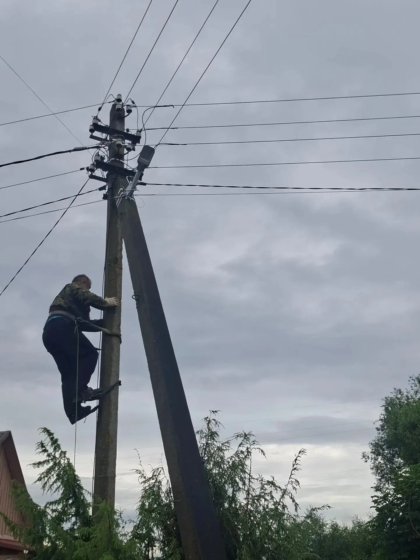 💡 В с. Никольское снова светло! 💡

Рады сообщить, что в селе Никольское Перемышльского округа заве