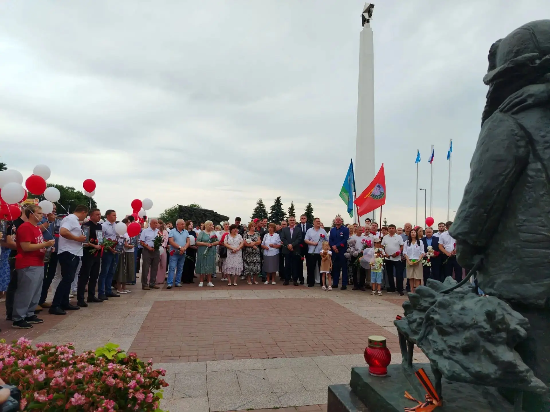 День памяти детей–жертв войны в Донбассе.       

Сегодня аппарат Уполномоченного по правам ребёнка 
