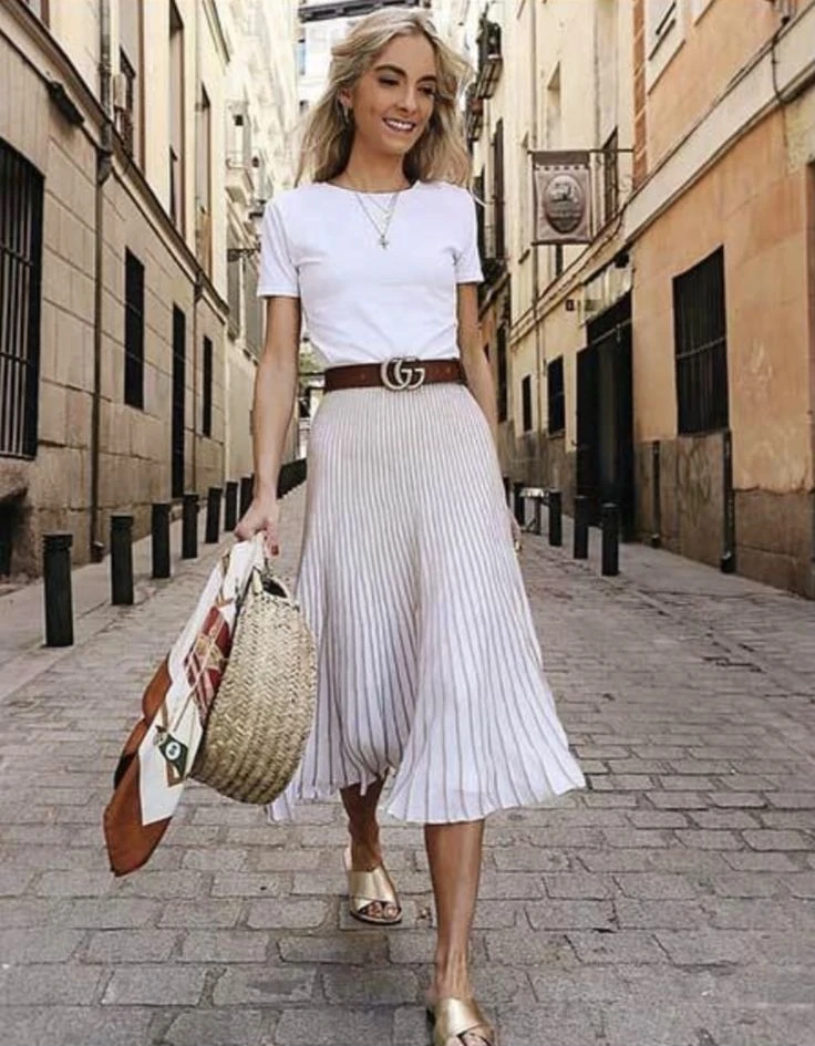 👗 Как выбрать юбку: модели, которые добавляют объём в бёдрах

Разберёмся, какие модели помогут визу