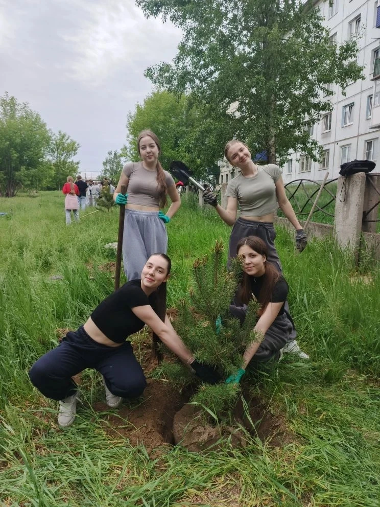 🌱🌲 Вдохновляющая история нашей школы 🌲🌱

Недавно наши старшеклассники совершили настоящий подвиг