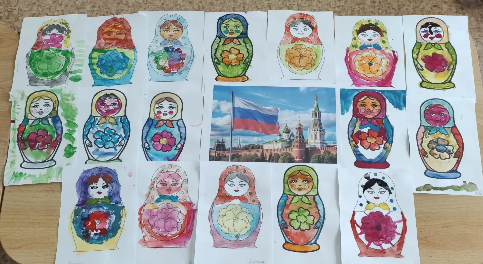 В преддверии Дня России в нашей группе ✨«Волшебники» ✨прошёл тематический день, посвящённый нашей Ро