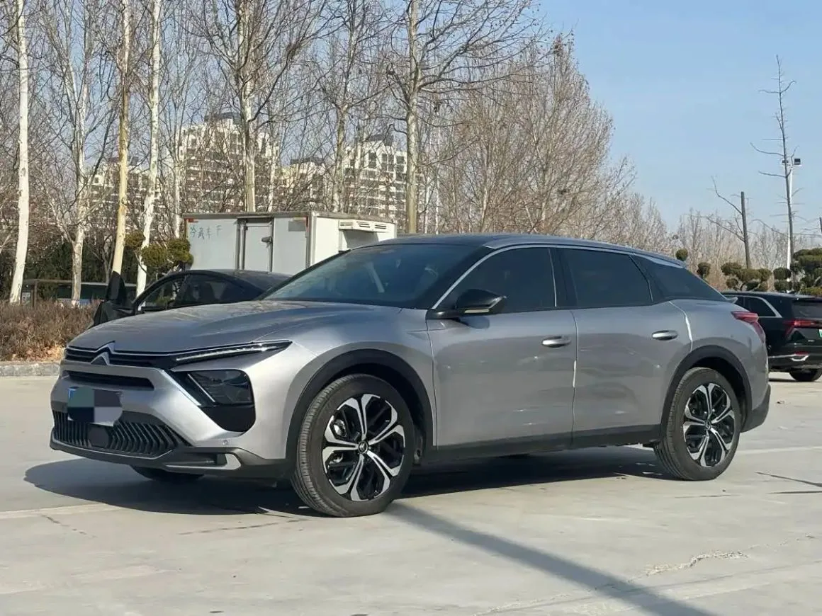 Citroen C5X
12.2025
1.6T 110 kWt

Льготный утиль
Срок поставки 45 дней

2,550,000 р.