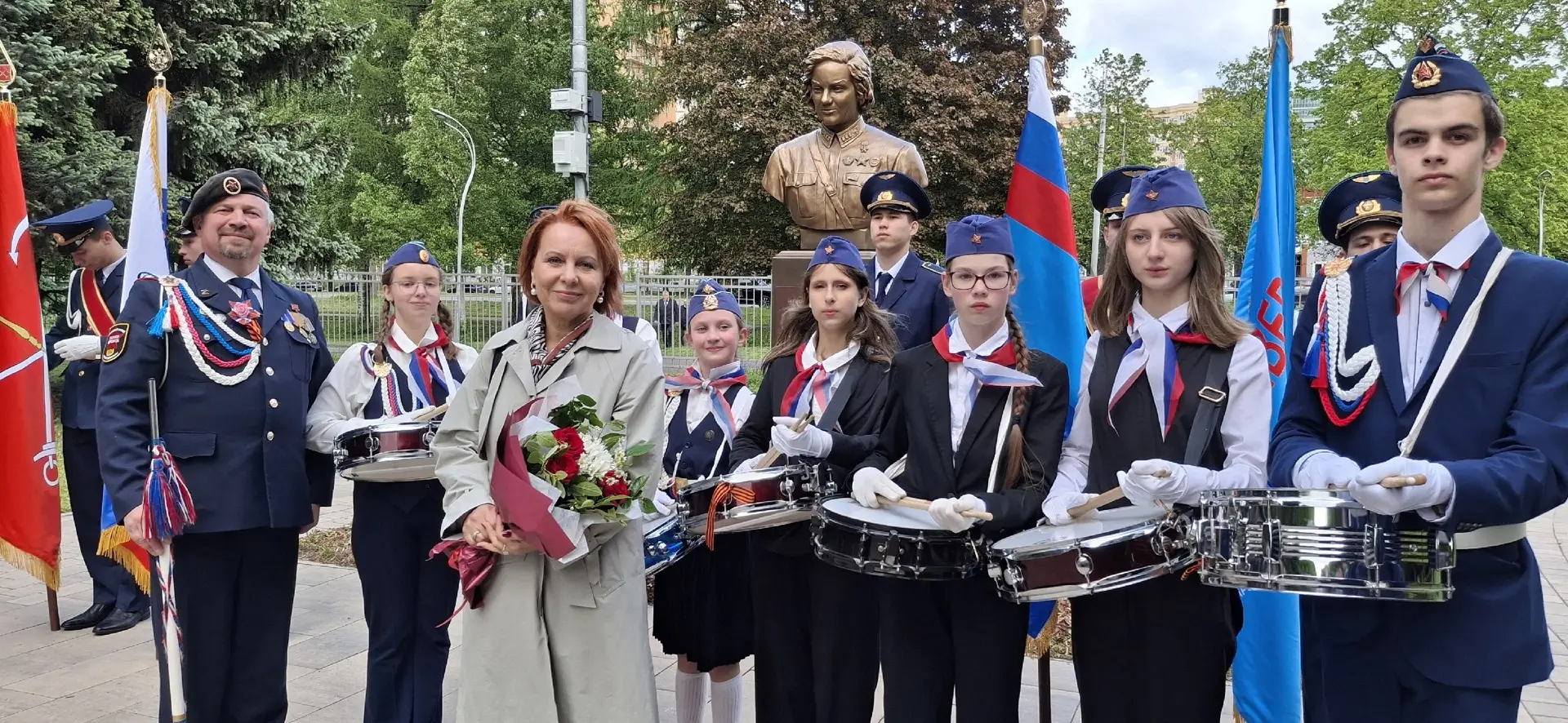🇷🇺 В Санкт-Петербурге открыли памятник Валентине Гризодубовой

⭐️26 мая 2026 года в Парке Авиаторо