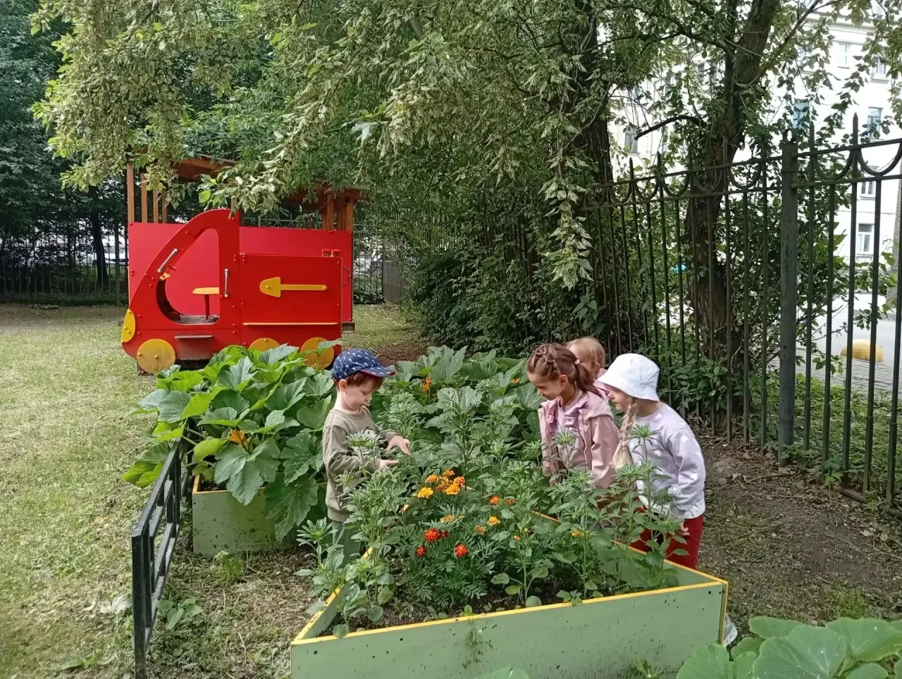 🏡☀️ Мы вернулись! 
Ну вот, отпуск пролетел как одно мгновение, но мы уже успели соскучиться по дому
