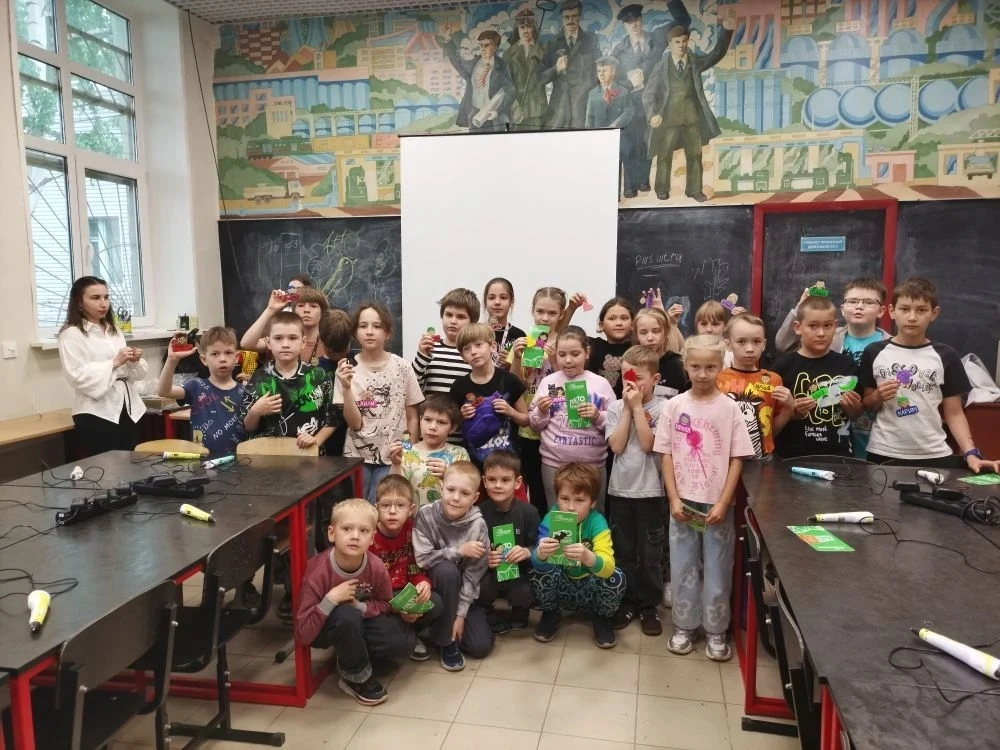 Лето в Школе Притяжения официально стартовало! 

28 мая школа превратилась в море улыбок, музыки и с