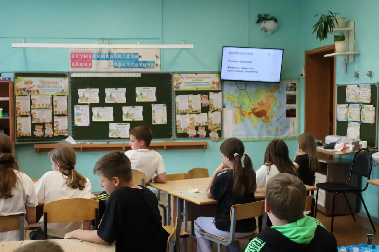 6 июня — особенный день для нашей культуры! 🇷🇺

В этот день мы отмечаем День русского языка и день
