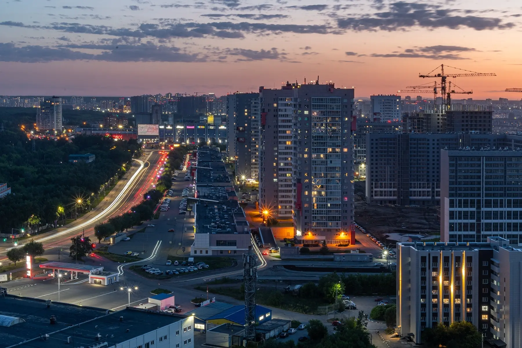 Спокойной ночи, челябинцы! 😴 Завтра будет небольшой дождь, 🌡 температура днём +25, ночью +15. Как 