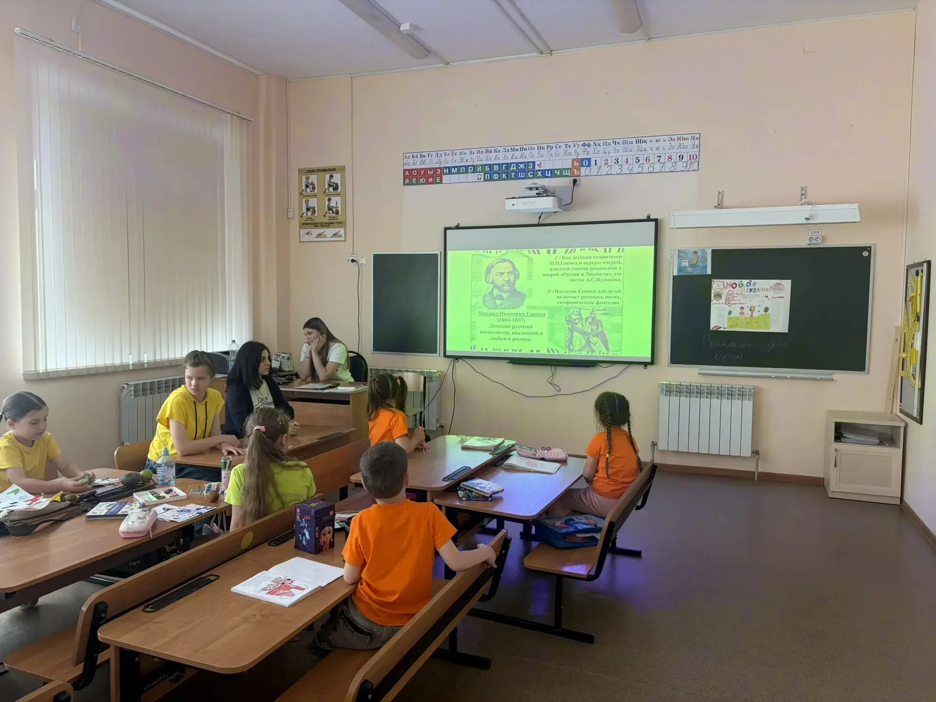 Сегодня в отрядах прошла увлекательная беседа, посвящённая детским композиторам! Ребята познакомилис