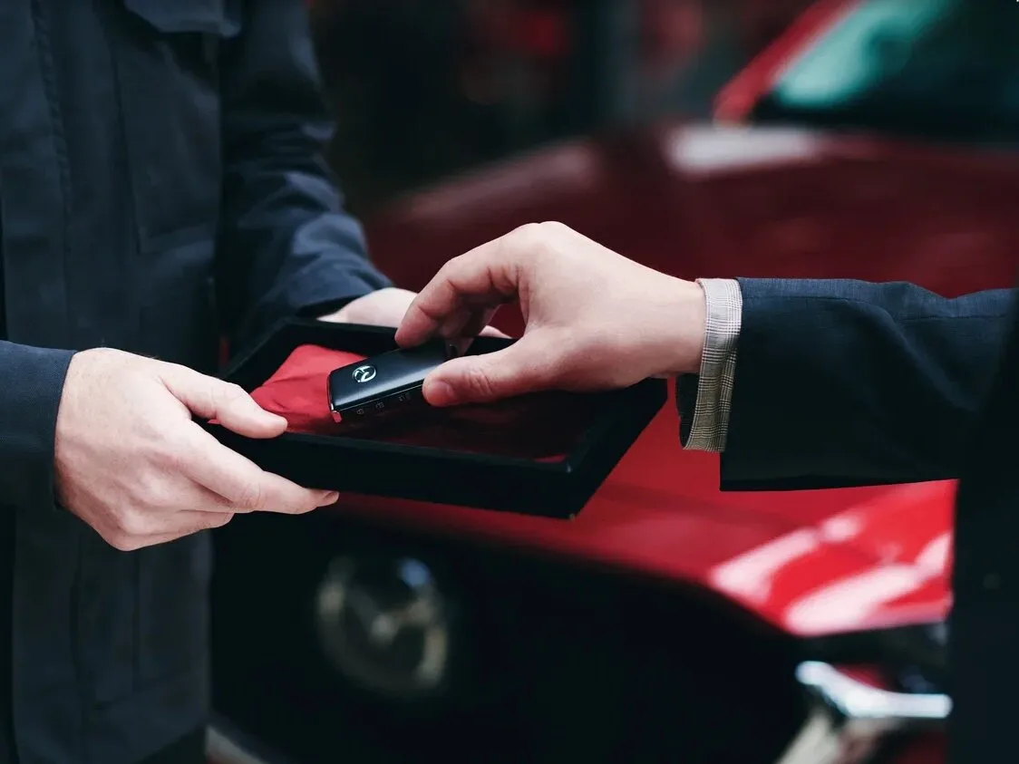 Сервис Mazda в Ижевске

Сервис, а не гараж! 
Профессиональное оборудование для Mazda. 
Не тяни - поз