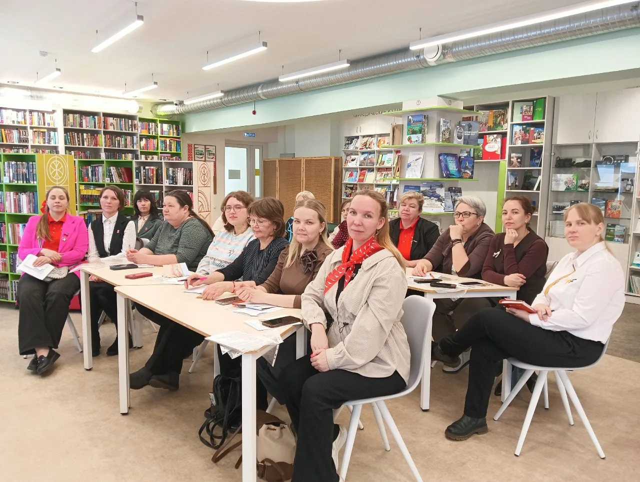 #НОВОСТИ

📢Сегодня Анастасия Михайловна - куратор Движения Первых и девочки-активисты - Борисайте Д