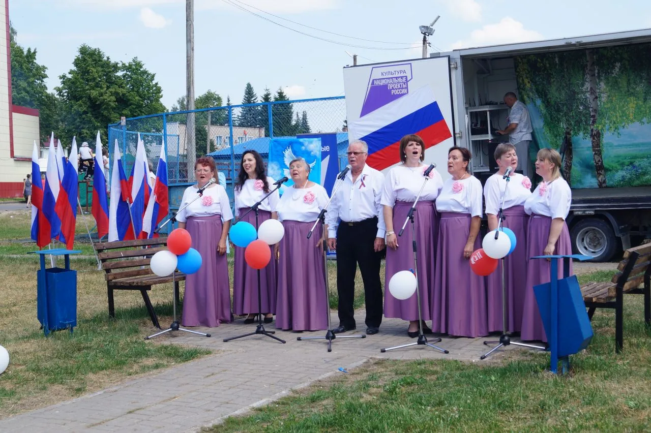12 июня, в День России, прибрежная зона РДК "Юбилейный" превратилась в настоящую сцену для яркого и 
