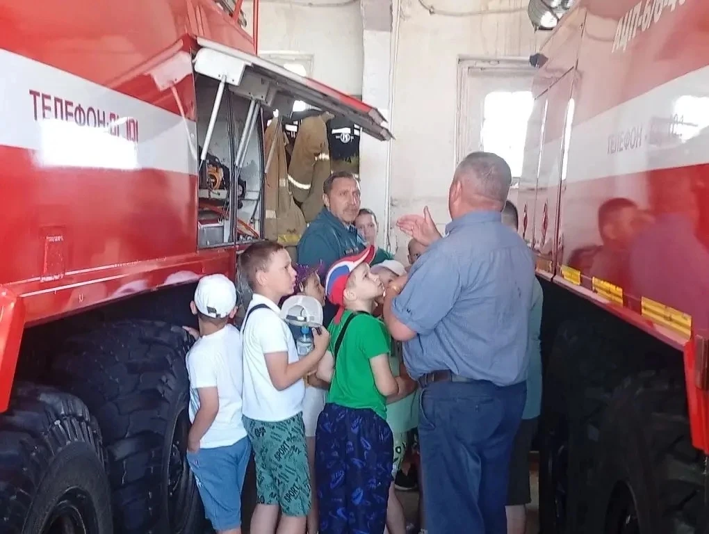 ☀️ Десятый день в лагере: призы, пожарные и спорт! 🔥

Десятый день в нашем лагере выдался по-настоя
