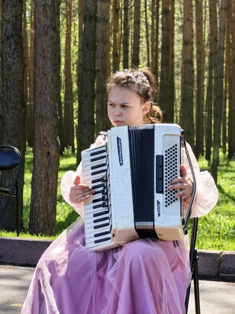 1 июня, в День защиты детей, наши талантливые учащиеся и преподаватели Детской школы искусств № 10 и