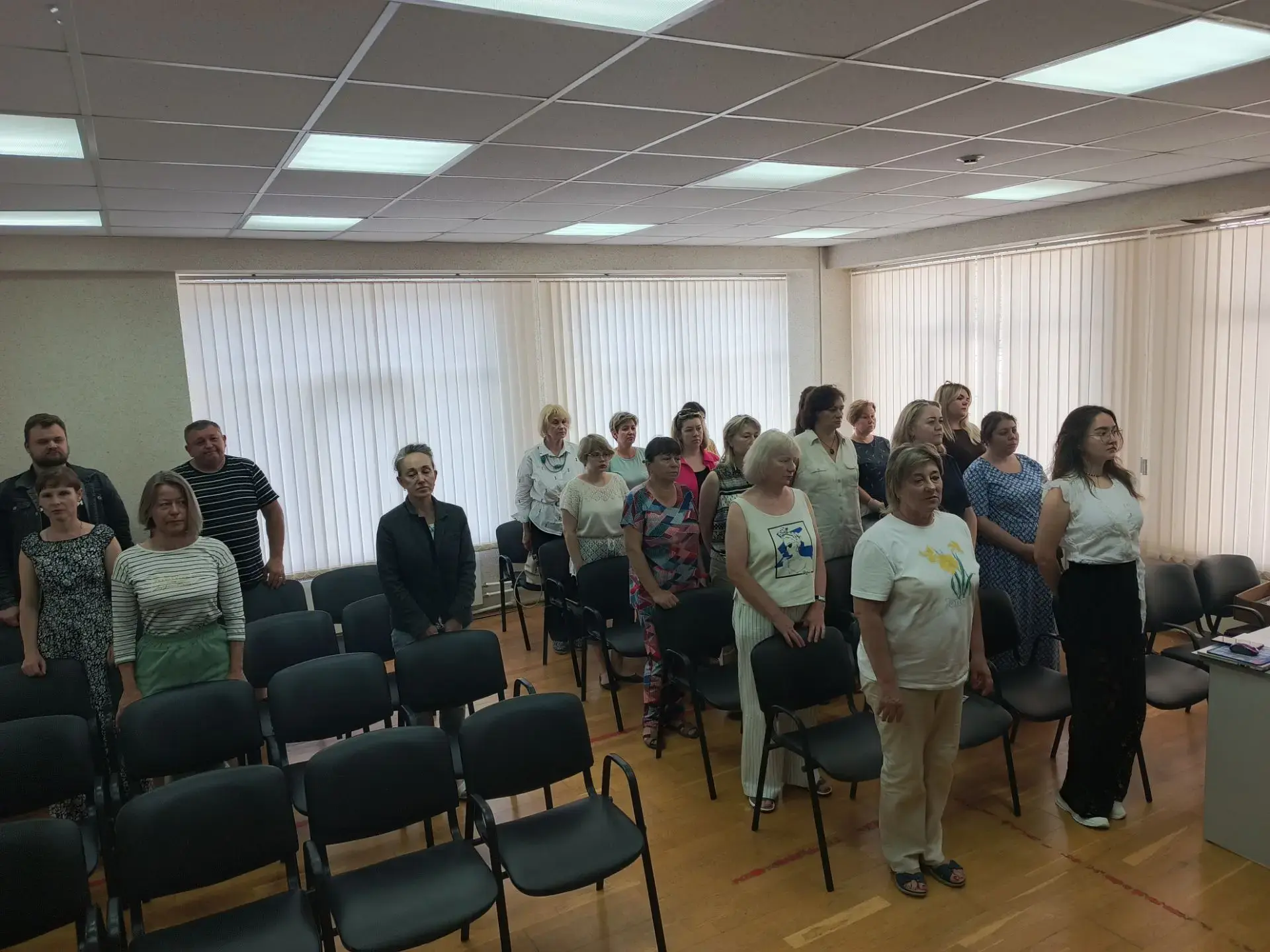 Коллектив нашей школы присоединился к Всероссийской акции «Минута молчания» и вспомнил тех, кто сраж