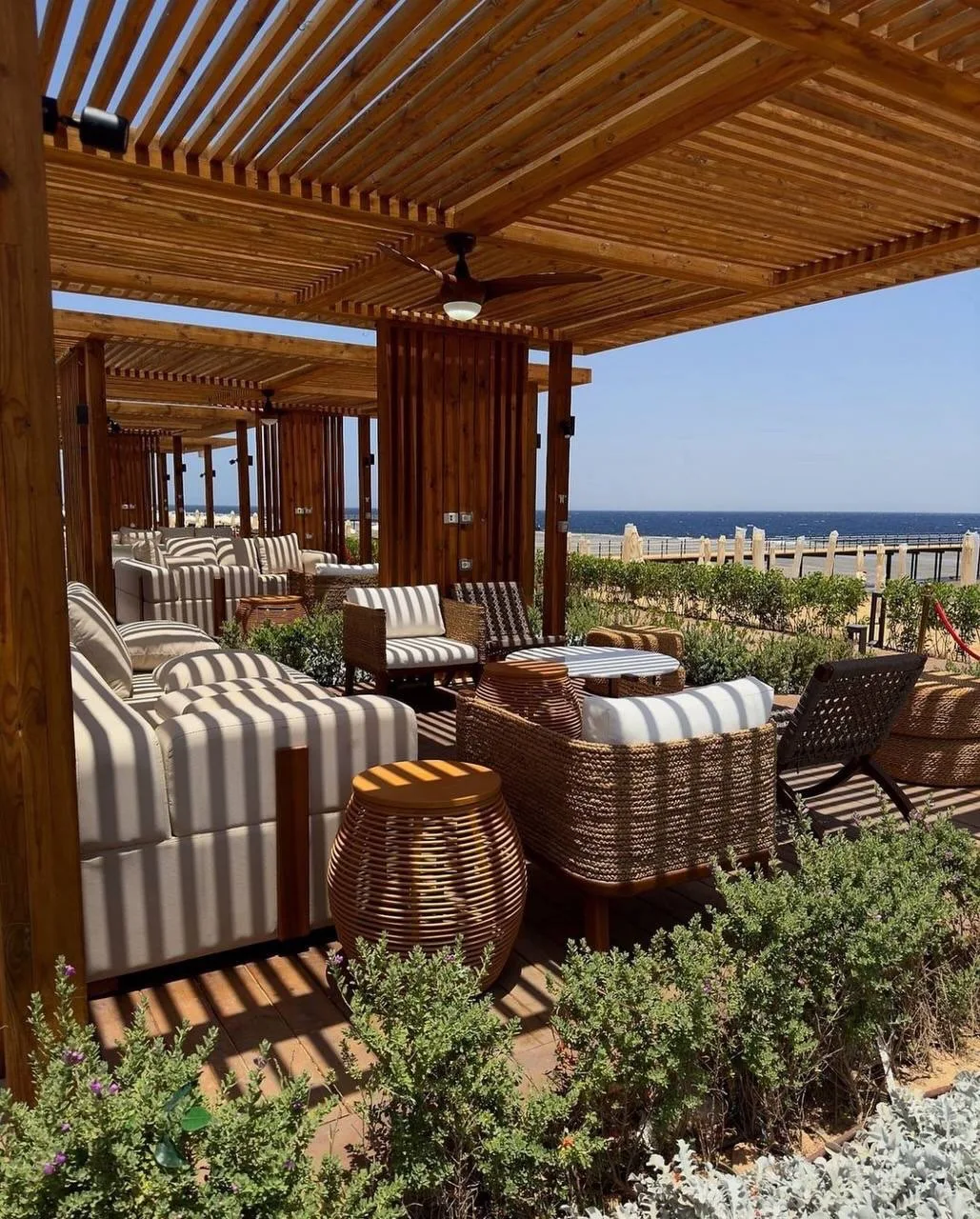 ОMG 😎

Кто давно хотел посетить  💎 Rixos Radamis — сейчас тосамое время, классная цена ! ✨

Роскош