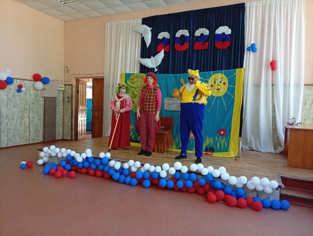 День театра в пришкольном лагере! ✨
Сегодня в нашем пришкольном лагере прошёл День театра — день, по