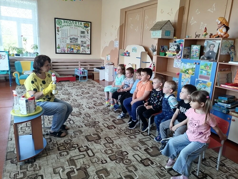 ❗ В детском саду прошёл Единый день безопасности несовершеннолетних. 
Тема мероприятия: "Безопаснос