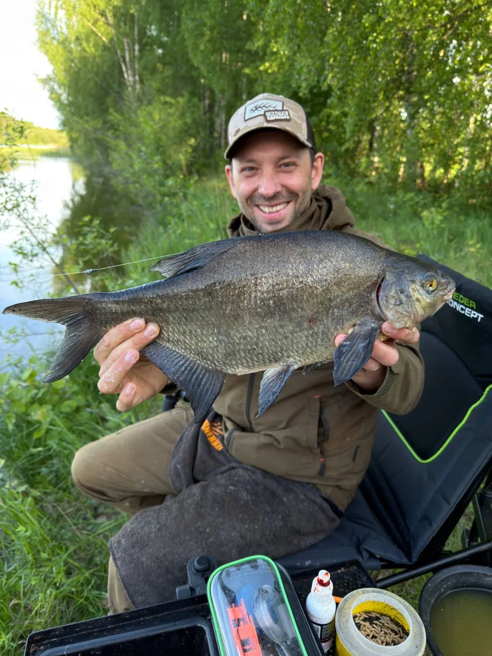 В поисках Леща с #BOLONKA и #MAXALKA!🎣
Цель выезда - найти и попробовать Выкормить «Сопливого» на М