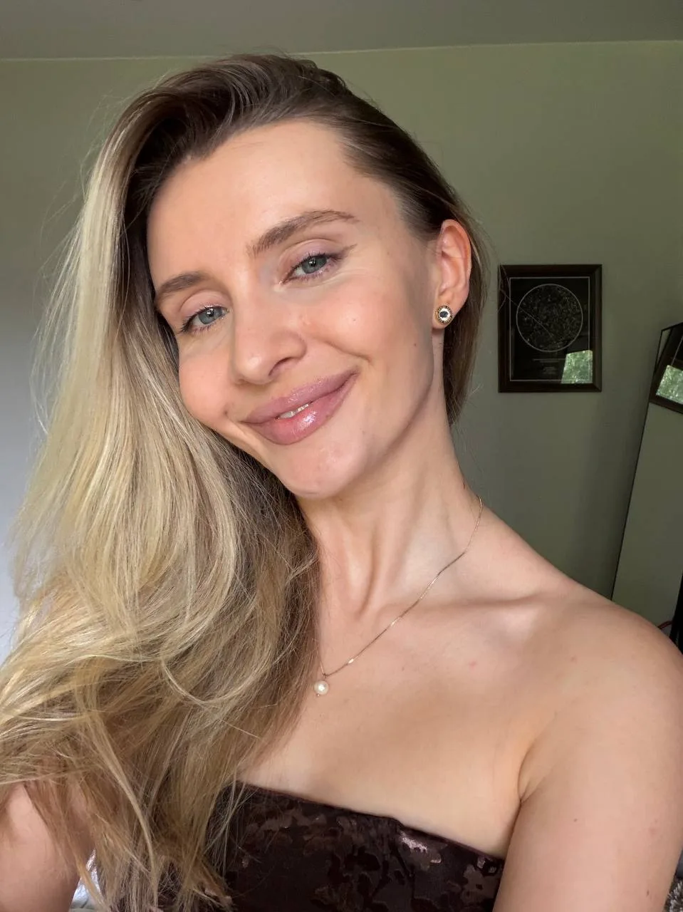 Ох, родился новый пост-знакомство 🐣
*за 3 года многое изменилось, изменилась я

Приятно познакомить