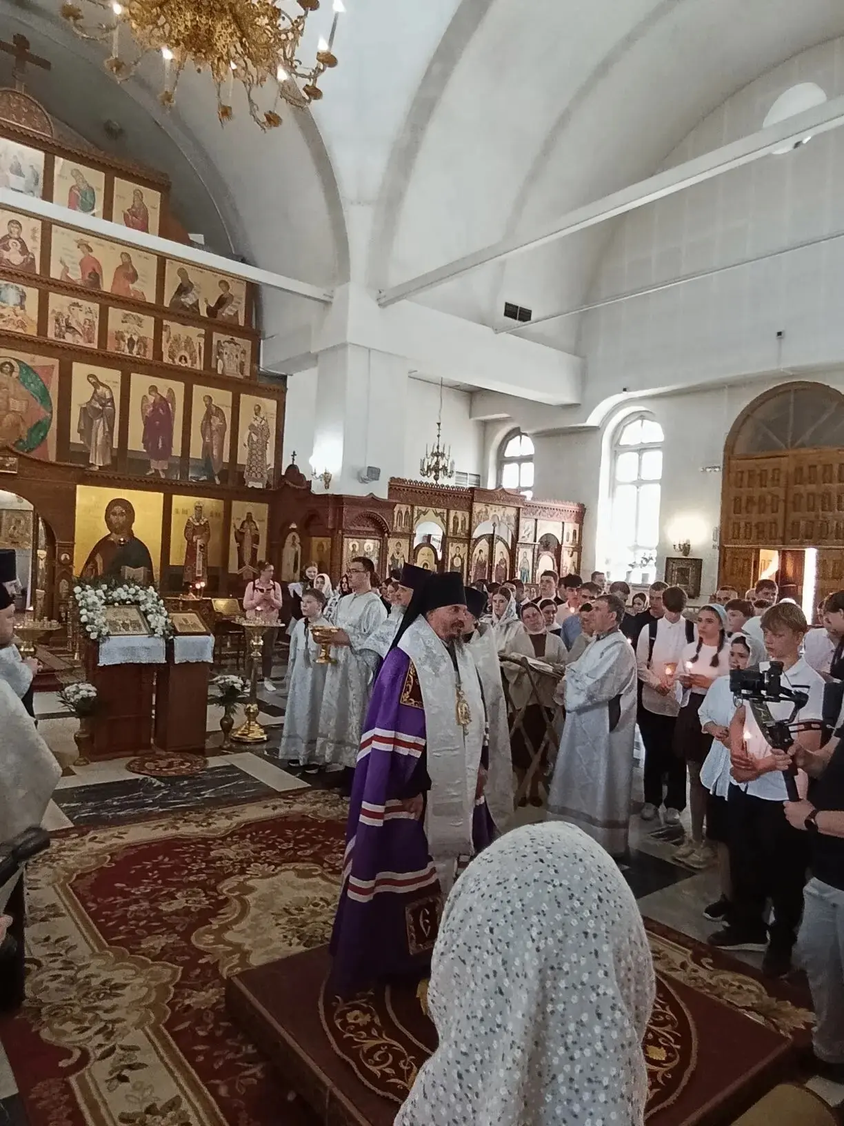 26 мая в соборе Святителя Алексия Московского прошёл молебен для выпускников 9 и 11 классов!
Епископ