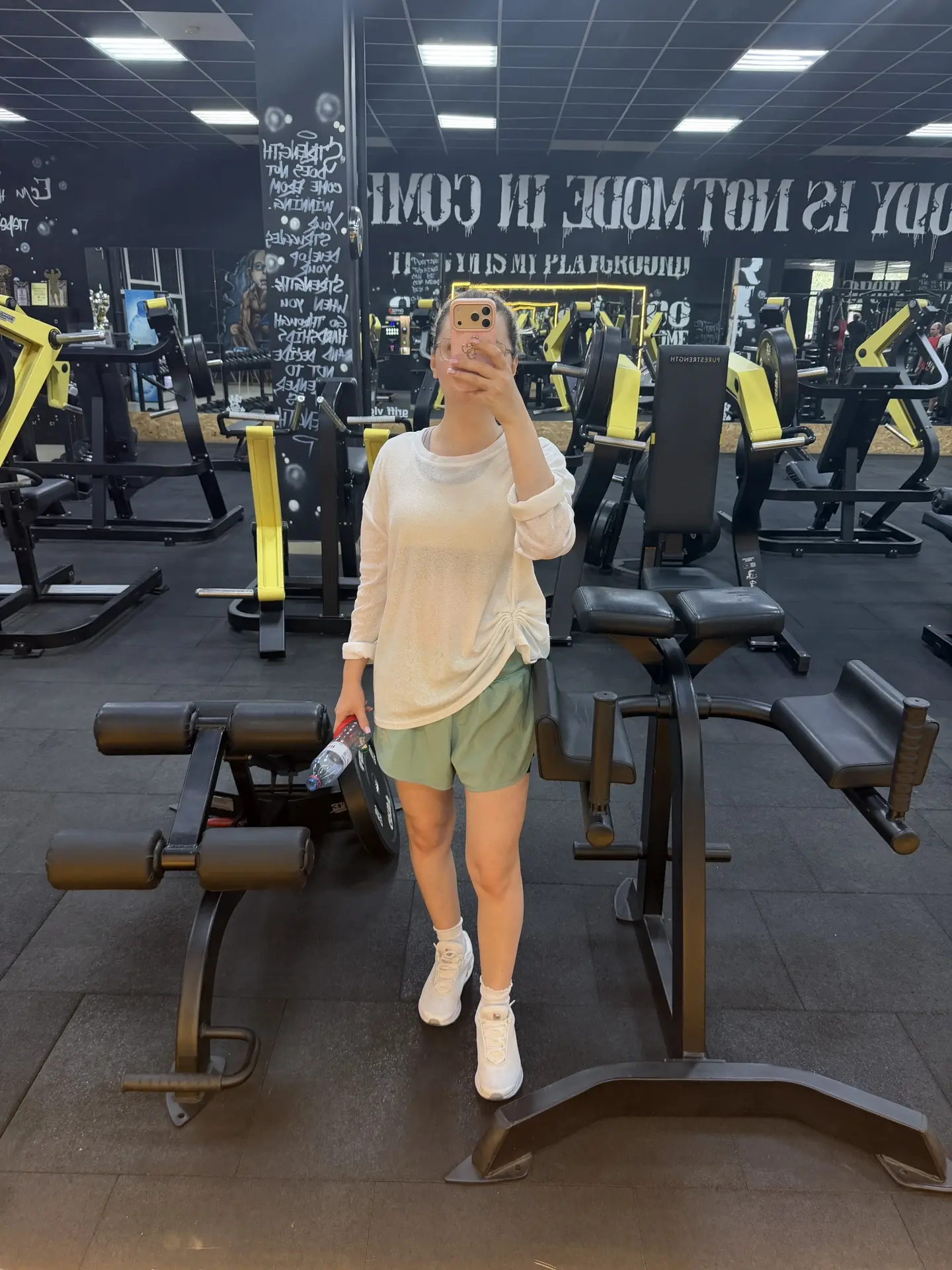 Тренировка сегодня была очень тяжелая🤪

Надо заново входить в режим, потому что на весах увидела пл
