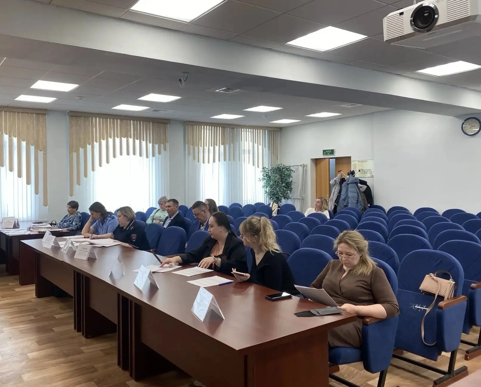 📌 Не только прогулы и ночные гулянки: КДН Заполярного района бьет тревогу из-за новых опасных тренд