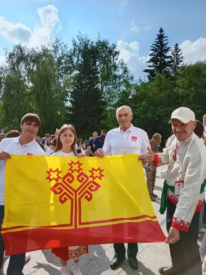 💪🤍💙❤️«Быть, а не казаться»: 500 наставников Урала и Поволжья вступили в борьбу в Тюмени!

🔥Тюмен
