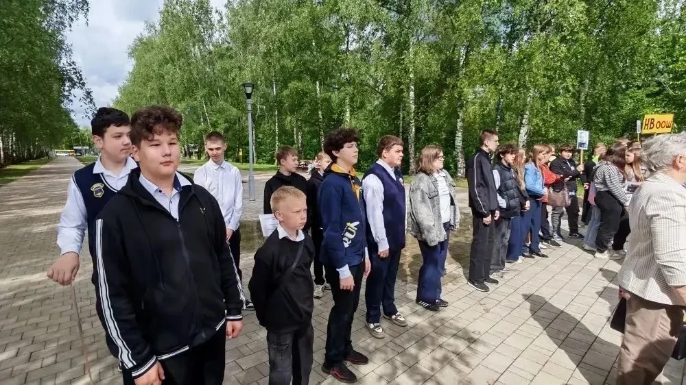 🌟 Внимание, друзья! 🌟

С радостью сообщаем, что в нашей школе стартует Трудовое лето! 💼☀️ Два мол