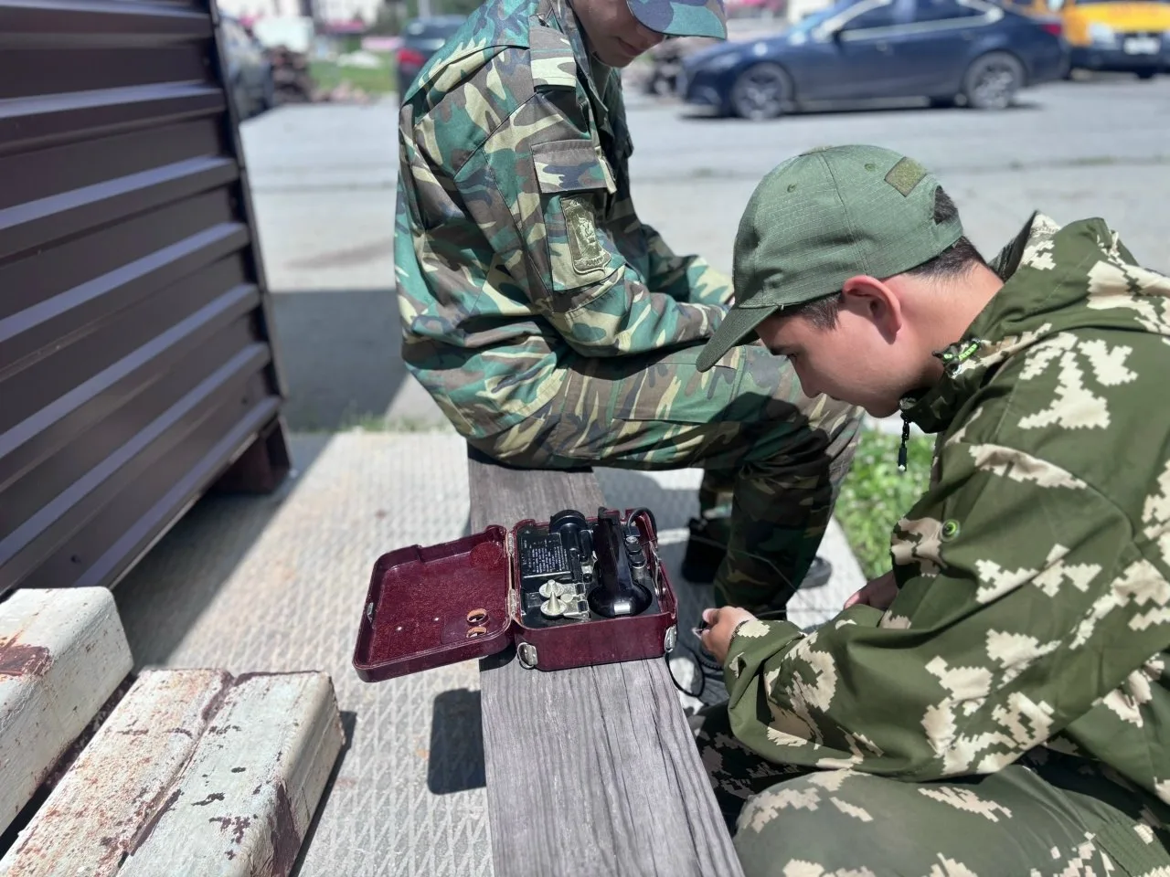 📅 Вчера завершился третий день военных сборов! 💪

Ребята активно участвовали в различных занятиях,