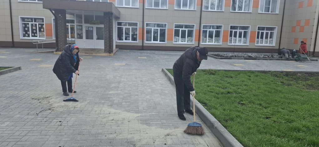 Всероссийская акция «Зелёная весна»: субботник«Мы за чистоту»

⚡Сегодня, 22 апреля активисты Движени