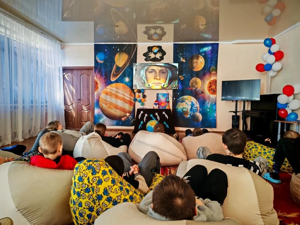 🪐🔭Когда-то космос казался недосягаемым, и вот уже через какие-то десятки лет туда сможет отправить