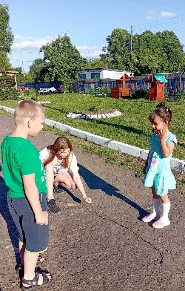 #веселоелето
#времяспользой
#ЦПДгородаУржума

Чем занимаются наши ребята в каникулы? Конечно, активн