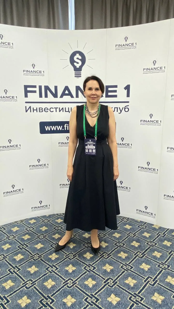 Два выходных провела на конференции бизнес клуба. И опять 2 дня не отрываясь слушала спикеров (они у