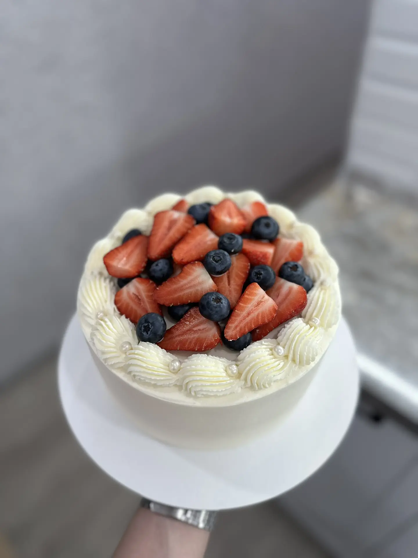 В этом месяце у меня много ягоды! 
Всегда актуально, а главное вкусно, по-летнему🍓