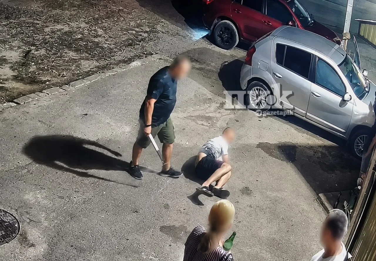 ❗️Пострадавший в драке у магазина в Каменске скончался в больнице

Ночью 25 июля возле одного из пив