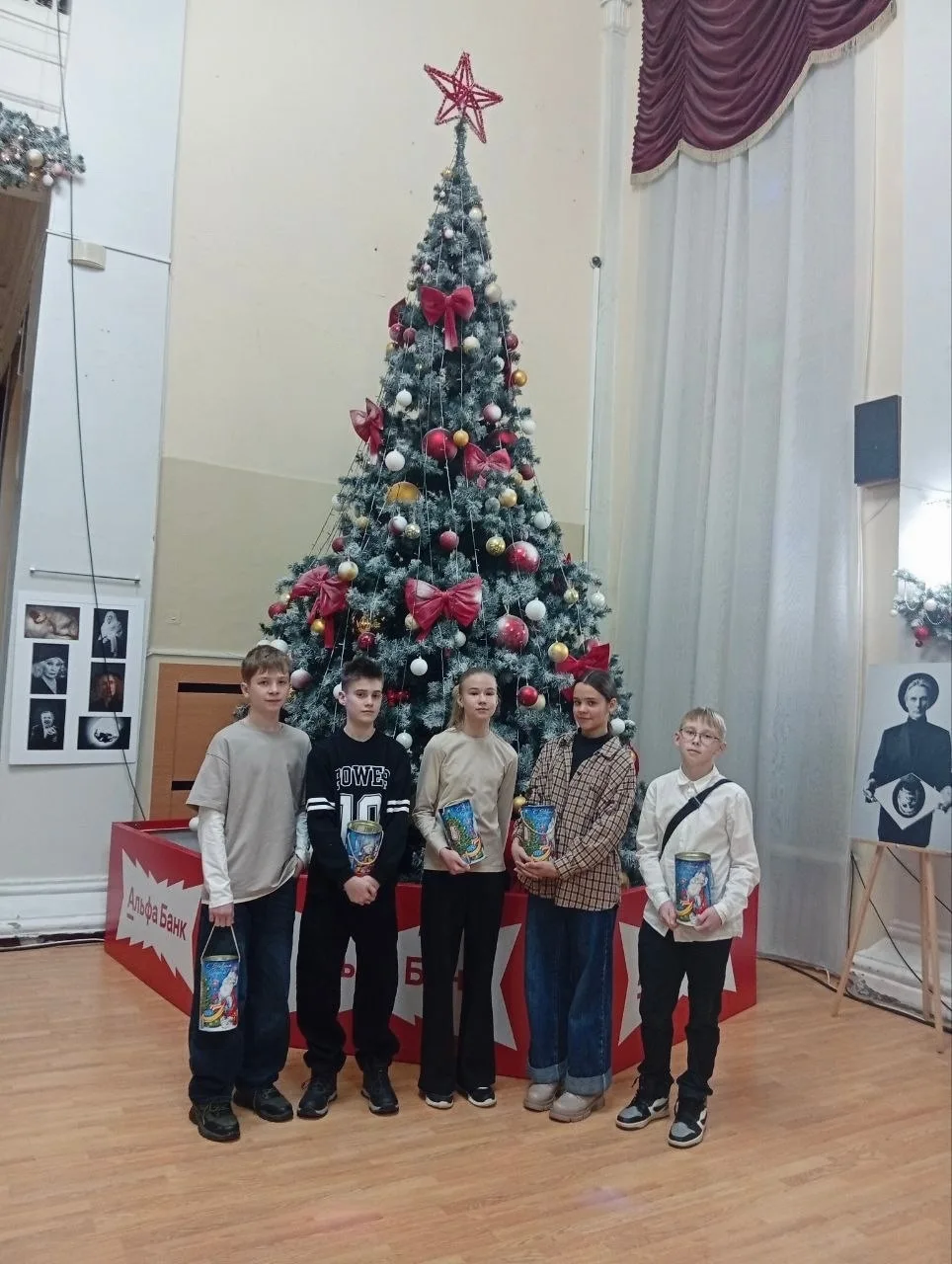 🌲20 декабря 2025 года Кировском областном драматическом театре имени С.М. Кирова состоялась елка гл