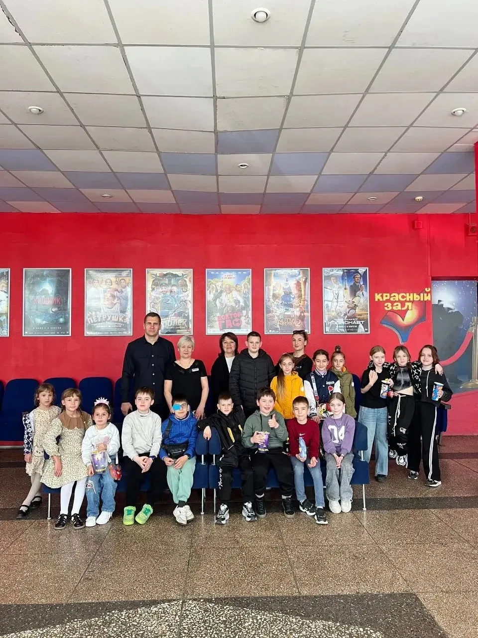 🚀 Кинопутешествие в космос в преддверии Дня космонавтики 🚀

Вдохновленные приближающимся Днем косм